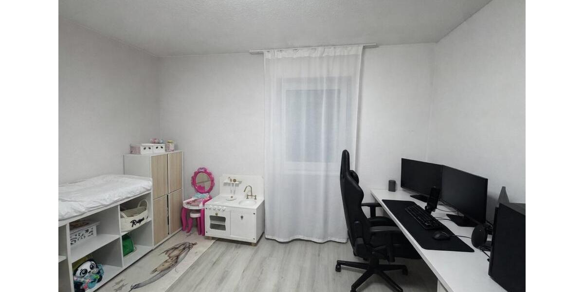 schöne 3 Zimmer Wohnung in Röllfeld 90m2 zu vermieten 3 zimmer