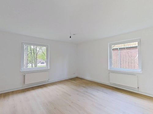 Etagenwohnung Nordenham - 4 Zimmer, 87 m&sup2;, 609&euro; | Angebot:26632535