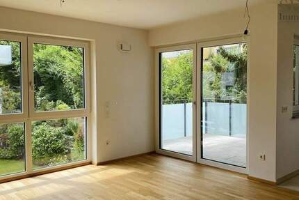 Wohnung Deggendorf - 3 Zimmer, 78 m&sup2;, 930&euro; | Angebot:25674722