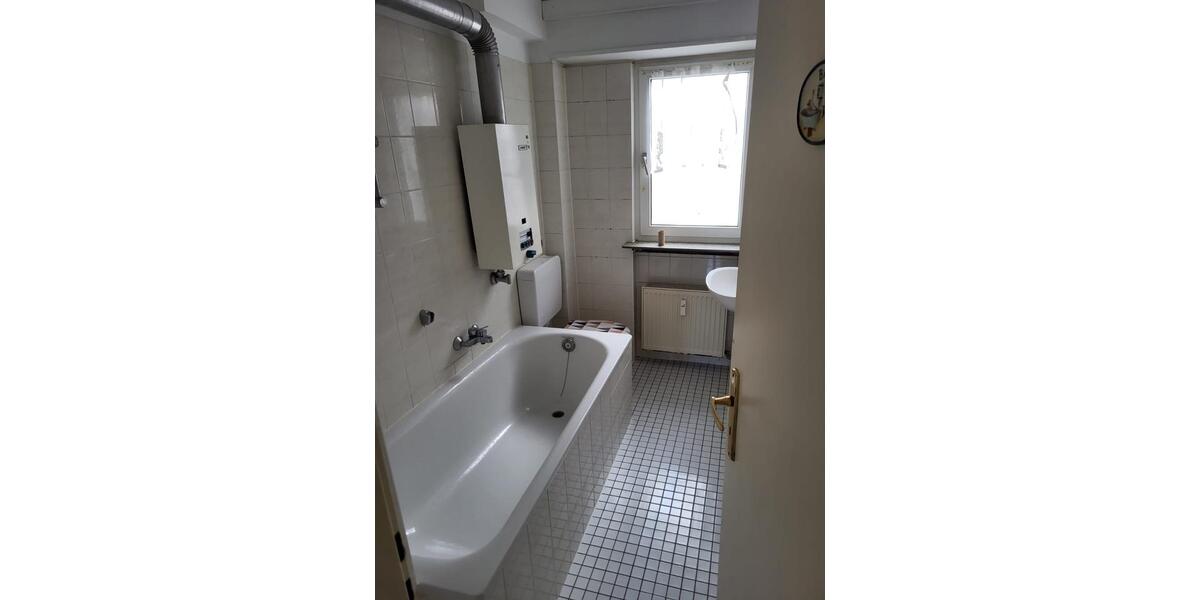 Erdgeschoßwohnung Worms - 2.5 Zimmer, 56 m&sup2;, 600&euro; | Angebot:26485581