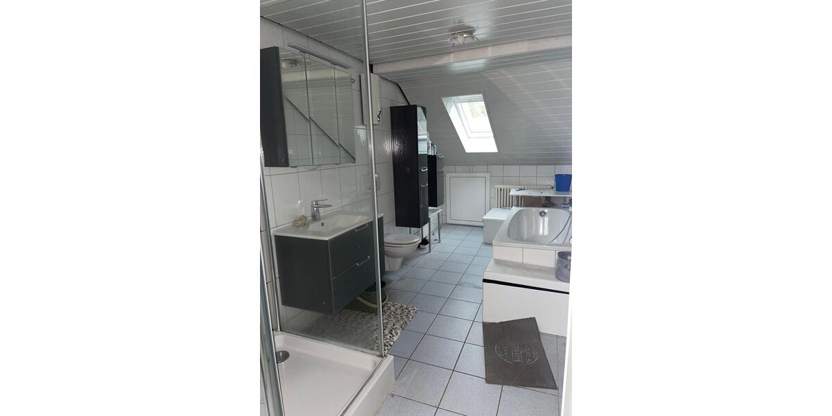 Dachgeschoßwohnung Merzig - 3.5 Zimmer, 65 m&sup2;, 850&euro; | Angebot:26549987