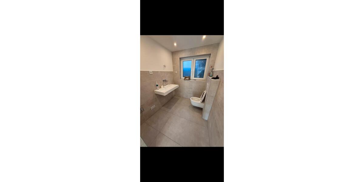 Etagenwohnung Gleichen - 3 Zimmer, 95 m&sup2;, 1.000&euro; | Angebot:26030345