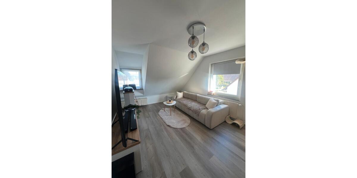 Dachgeschoßwohnung Hessisch Oldendorf - 3.5 Zimmer, 86 m&sup2;, 850&euro; | Angebot:26355843