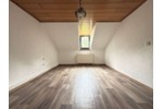 Gemütliche 3-Zimmer-Dachgeschosswohnung mit ca. 72 m² in Friedrichsthal-Bildstock - 3- Friedrichsthal | Angebot:27199791