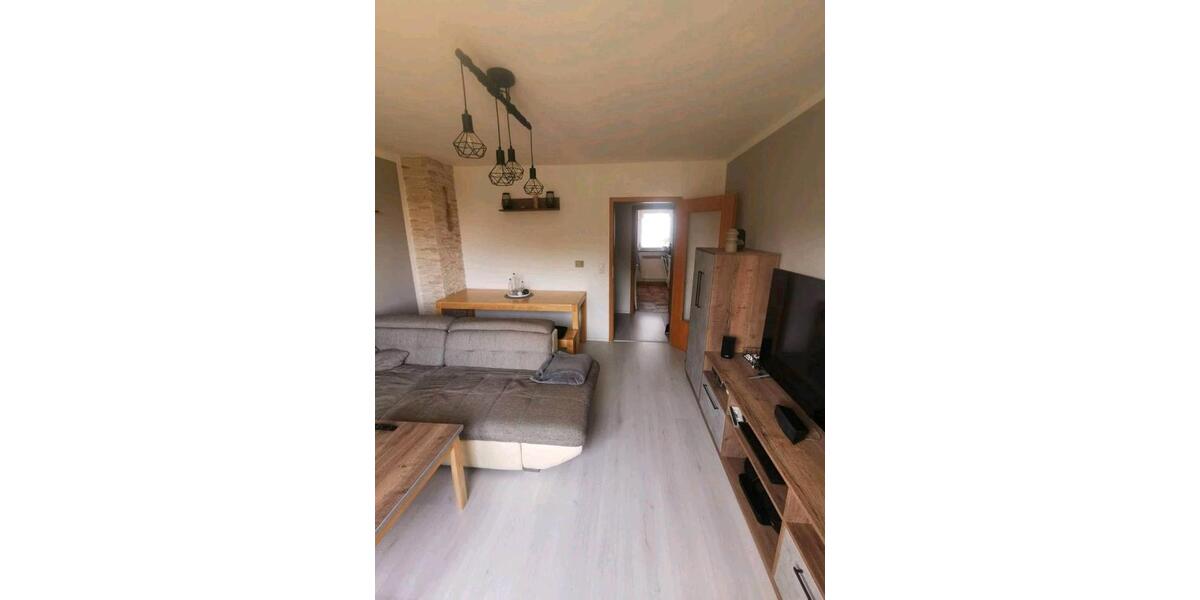 Etagenwohnung Eisenberg - 3 Zimmer, 58 m&sup2;, 550&euro; | Angebot:25976533