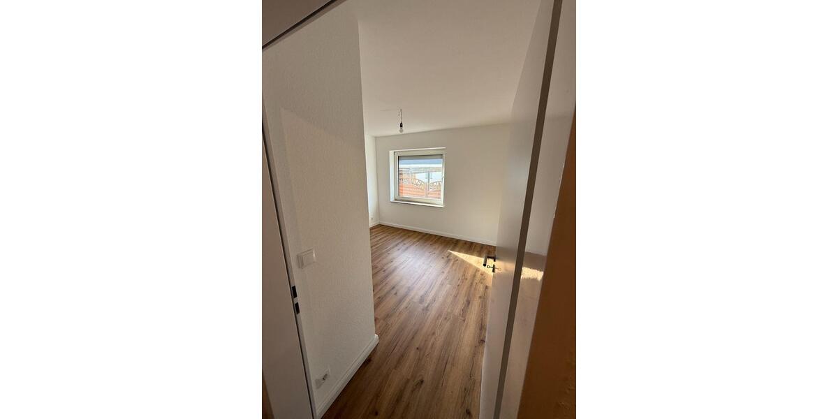 Erdgeschoßwohnung Cuxhaven Groden - 3 Zimmer, 77 m&sup2;, 700&euro; | Angebot:25922665