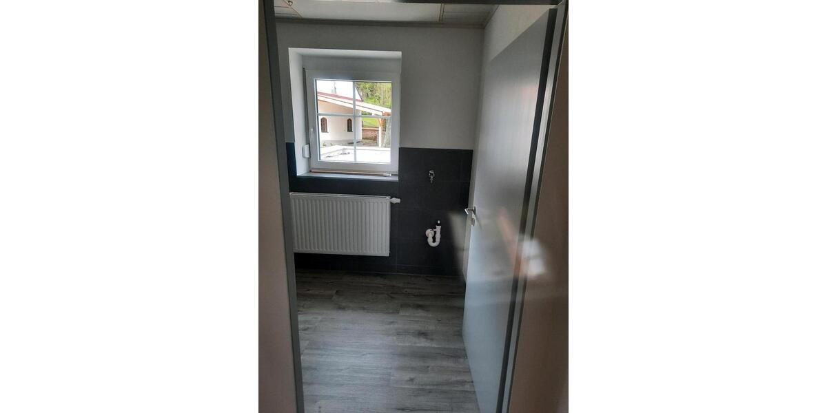 Dachgeschoßwohnung Buttenwiesen - 3 Zimmer, 61 m&sup2;, 930&euro; | Angebot:26580914