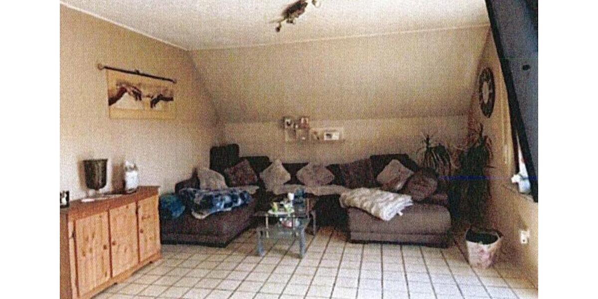 Etagenwohnung Siegen Dillnhütten - 5 Zimmer, 126 m&sup2;, 1.050&euro; | Angebot:24851516