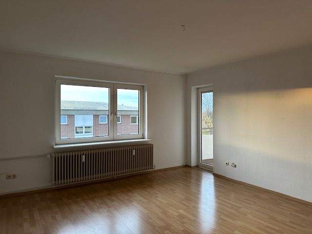 Etagenwohnung Flensburg Engelsby - 3 Zimmer, 69 m&sup2;, 630&euro; | Angebot:23935785