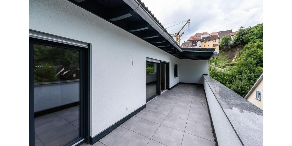 Dachgeschoßwohnung Oberndorf am Neckar - 3 Zimmer, 97 m&sup2;, 1.100&euro; | Angebot:24678669