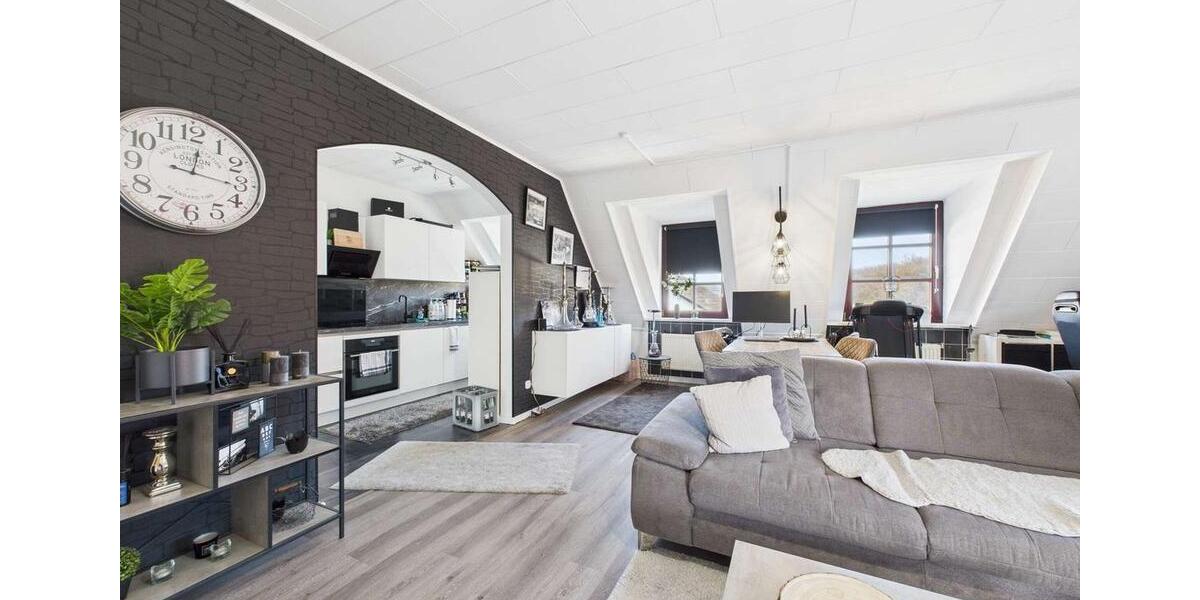 Etagenwohnung Nidderau - 2 Zimmer, 95 m&sup2;, 1.050&euro; | Angebot:26227380