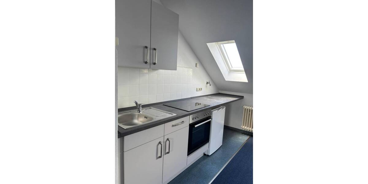 Etagenwohnung Wilhelmshaven Bant - 2 Zimmer, 30 m&sup2;, 250&euro; | Angebot:26763672