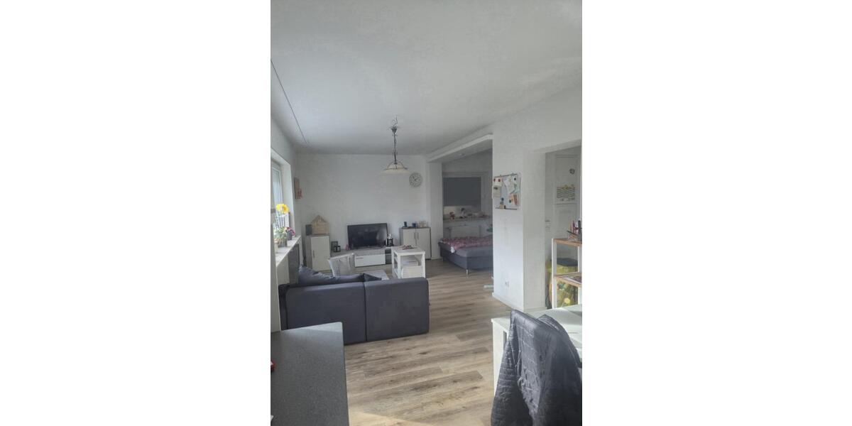 4 Zimmer Wohnung mit Sonnenterrasse zimmer