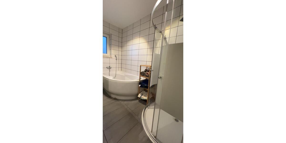 Erdgeschoßwohnung Ansbach - 4 Zimmer, 14 m&sup2;, 245&euro; | Angebot:24561697