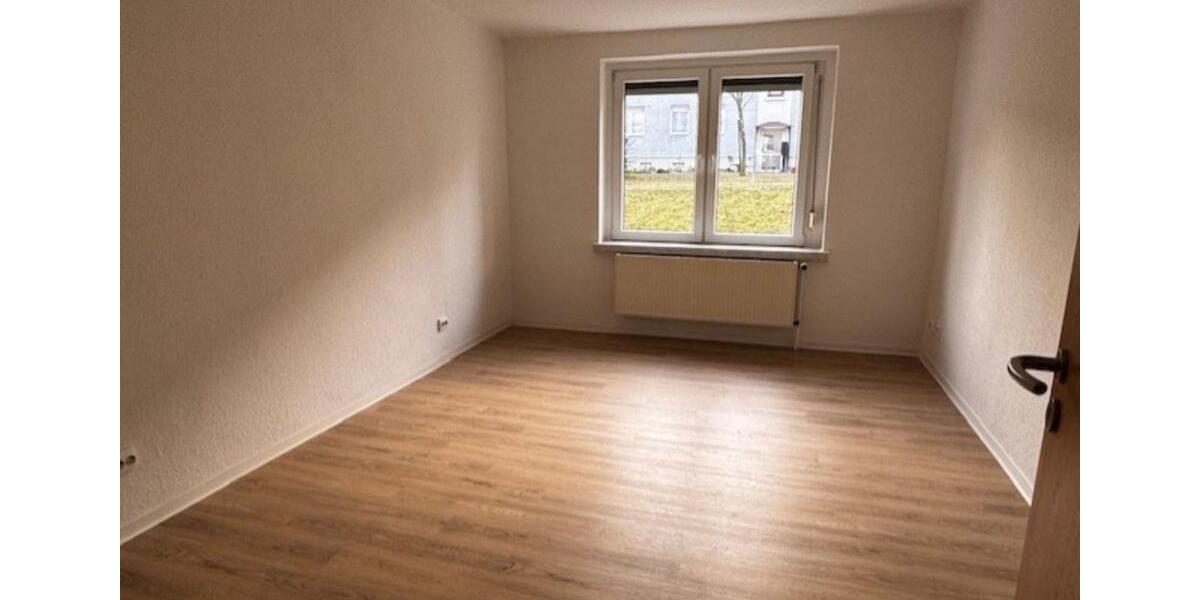 3-Raum-Wohnung im EG mit Rollstuhlrampe 3 zimmer