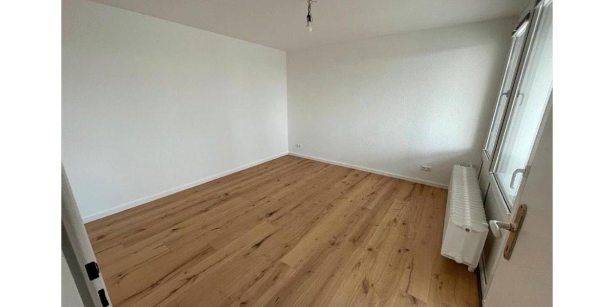 Etagenwohnung Karlsruhe Beiertheim-Bulach - 4 Zimmer, 120 m&sup2;, 1.920&euro; | Angebot:26699173