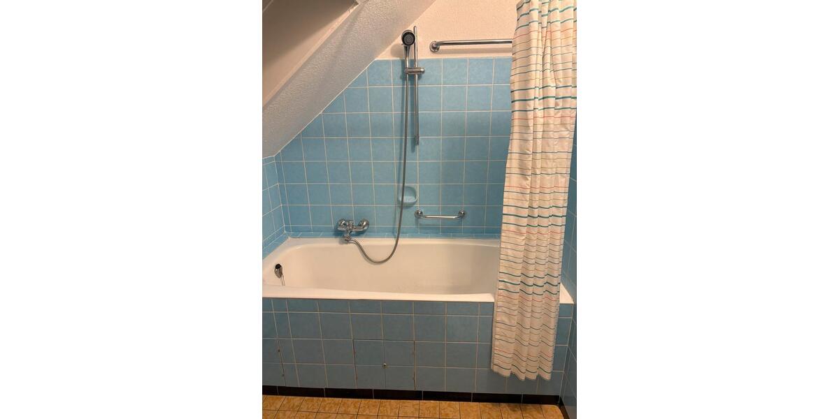 Dachgeschoßwohnung Dietzenbach - 2 Zimmer, 55 m&sup2;, 1.150&euro; | Angebot:24604281