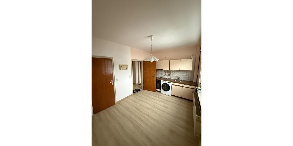 Etagenwohnung Lemgo - 1 Zimmer, 38 m&sup2;, 420&euro; | Angebot:25025281