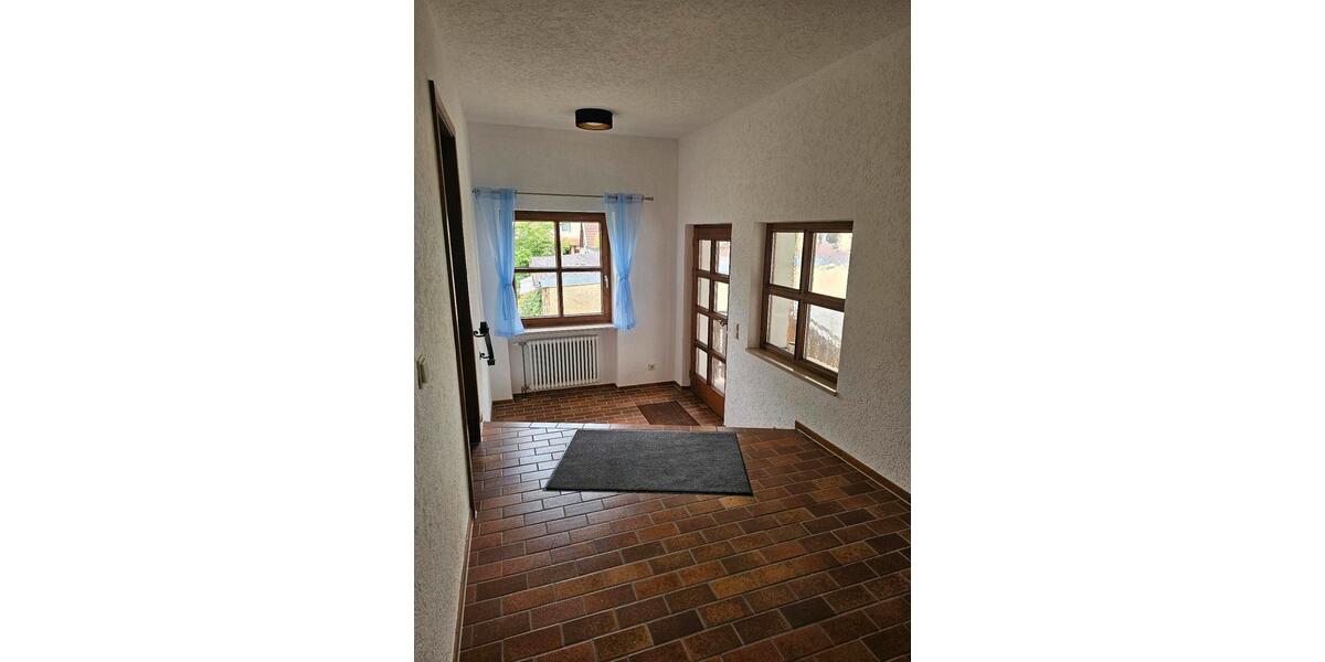 Erdgeschoßwohnung Rotthalmünster - 1 Zimmer, 25 m&sup2;, 290&euro; | Angebot:26464320