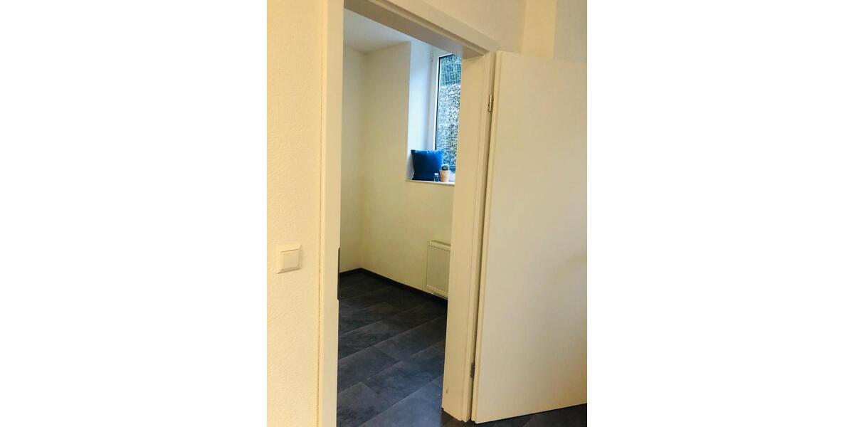 Erdgeschoßwohnung Tuttlingen - 2 Zimmer, 37 m&sup2;, 200&euro; | Angebot:26611939