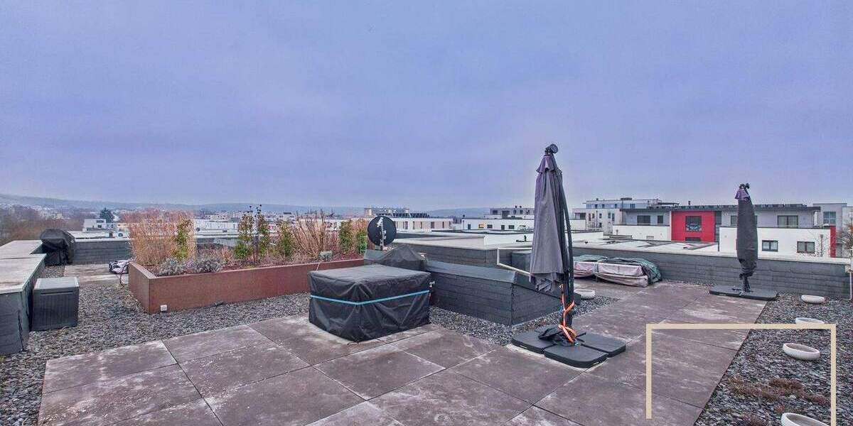 Etagenwohnung Trier Kürenz - 2 Zimmer, 121 m&sup2;, 1.450&euro; | Angebot:24734039