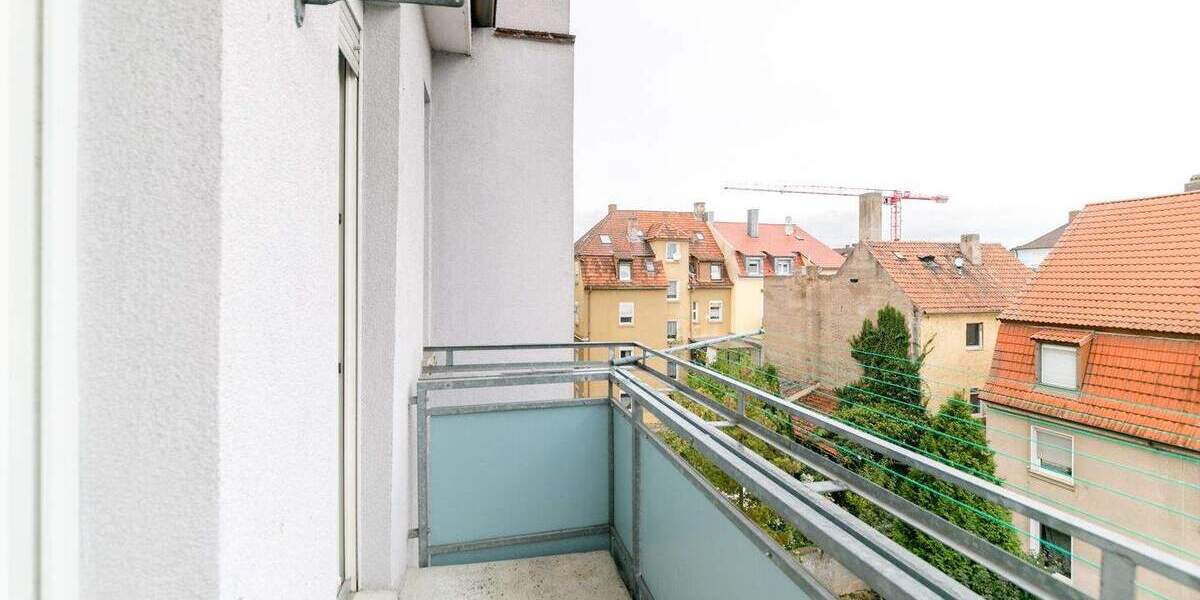 Etagenwohnung Schweinfurt Innenstadt - 2 Zimmer, 61 m&sup2;, 420&euro; | Angebot:25669911