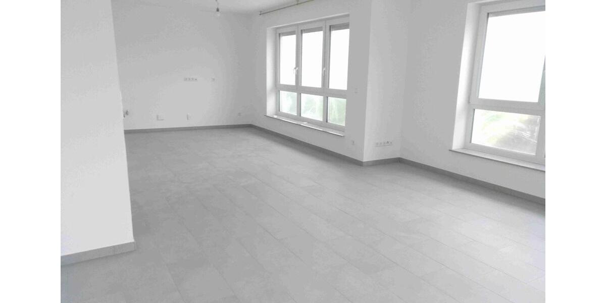 Etagenwohnung Schwaigern - 3 Zimmer, 104 m&sup2;, 1.248&euro; | Angebot:26704416