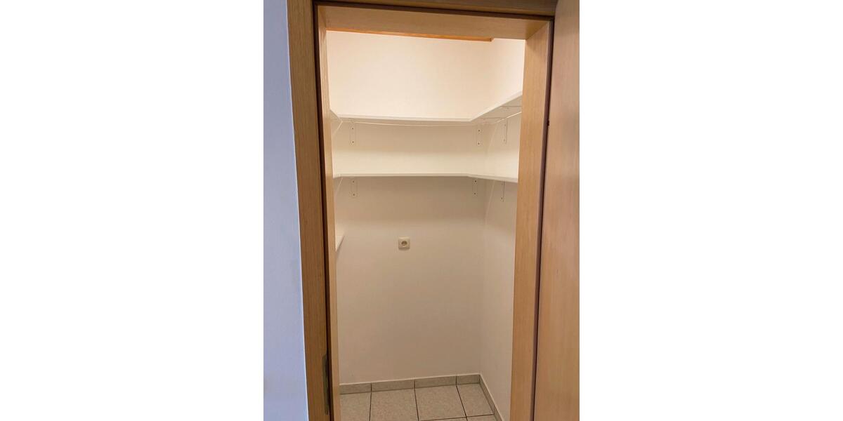 Etagenwohnung Nidda - 4 Zimmer, 109 m&sup2;, 1.270&euro; | Angebot:25899312
