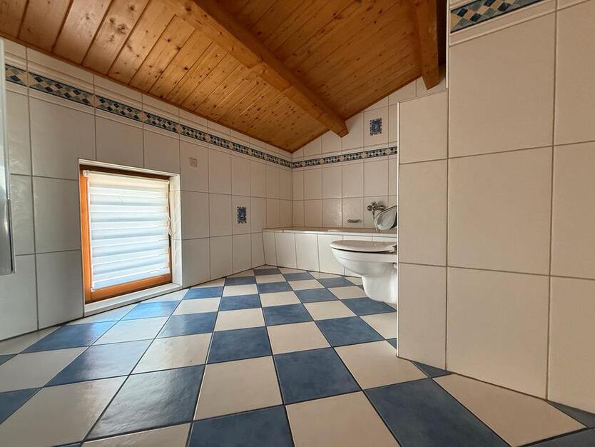 Attendorn: 3-Raum-Wohnung – Geräumig. – Eigene Haustür.