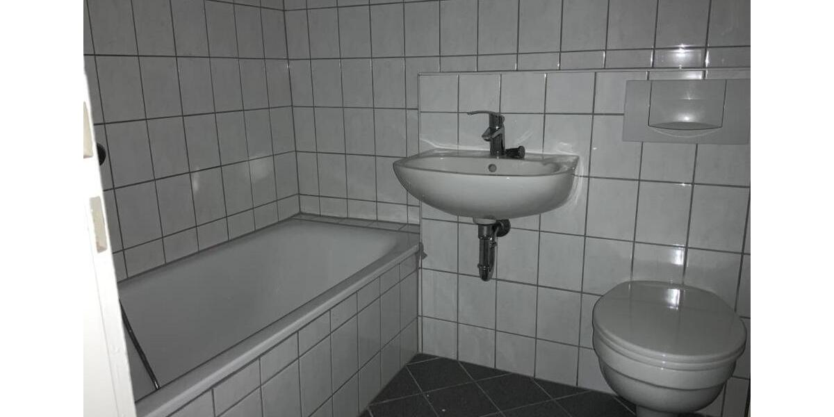 Etagenwohnung Krefeld Benrad - 2 Zimmer, 58 m&sup2;, 604&euro; | Angebot:24707909