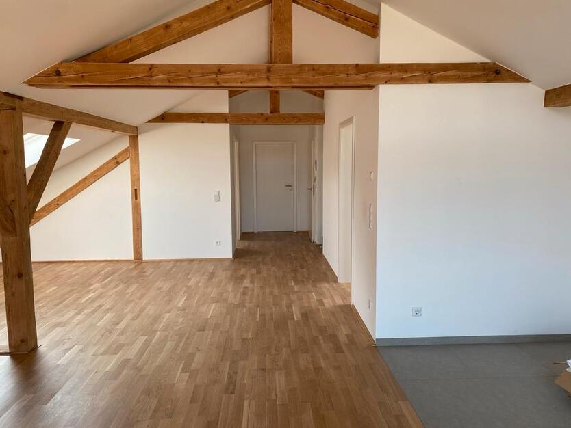 3-Zimmer DG Wohnung in Lauterbach Rohrdorf zu vermieten