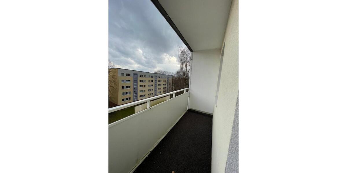 Dachgeschoßwohnung Rostock Evershagen - 2 Zimmer, 61 m&sup2;, 457&euro; | Angebot:25540736