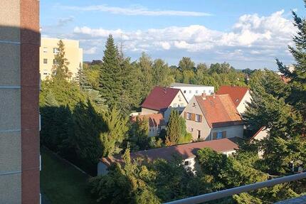 Möblierte 1-Raum Wohnung, Fahrstuhl, Balkon 1 zimmer