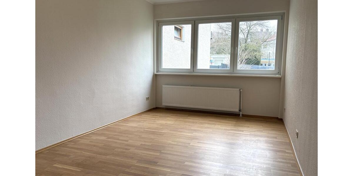 Terrassenwohnung Bad Soden am Taunus - 3 Zimmer, 147 m&sup2;, 1.500&euro; | Angebot:26248070