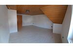 Dachgeschoßwohnung Steffenberg - 4 Zimmer, 100 m&sup2;, 880&euro; | Angebot:26311660