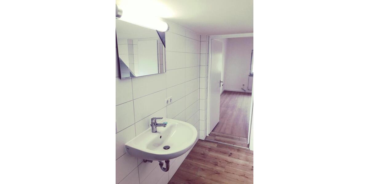 Einfamilienhaus Burgebrach - 2 Zimmer, 60 m&sup2;, 800&euro; | Angebot:25145034