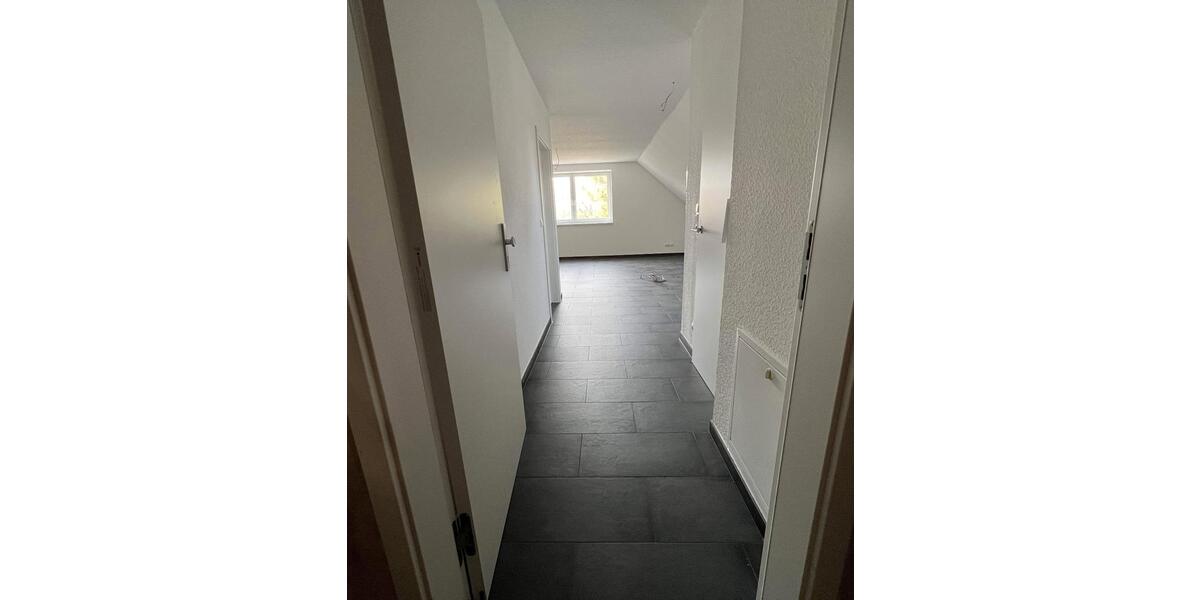 Dachgeschoßwohnung Burgdorf - 2 Zimmer, 43 m&sup2;, 650&euro; | Angebot:26507159