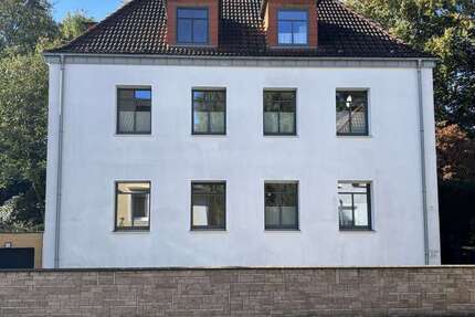 Wohnung zum Mieten in Osnabrück-Innenstadt 1.250 € 96.87 m² 3.5 zimmer