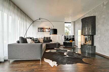 Wohnung zum Mieten in Stuttgart 2.910 € 150 m² 4.5 zimmer