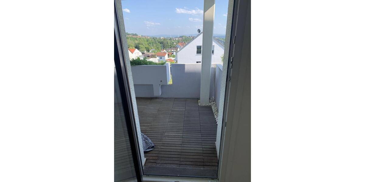 Etagenwohnung Esslingen am Neckar Brühl - 3 Zimmer, 80 m&sup2;, 1.120&euro; | Angebot:26705715