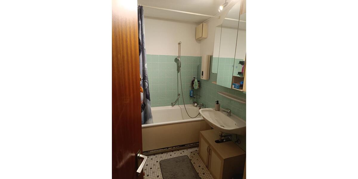 Etagenwohnung Oberkochen - 4.5 Zimmer, 96 m&sup2;, 950&euro; | Angebot:26546757