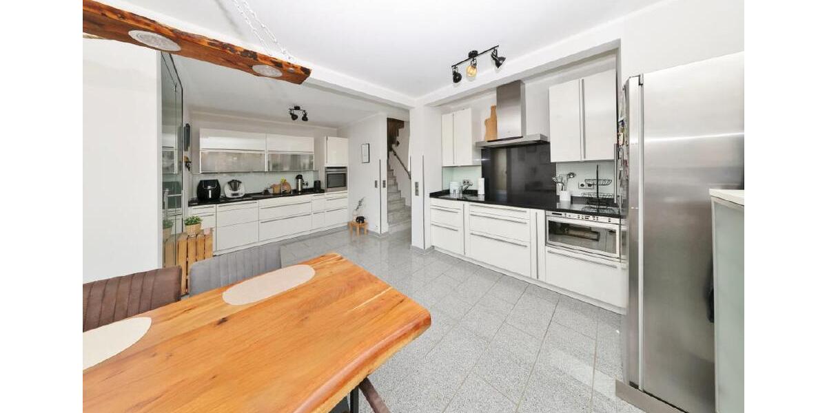 Doppelhaushälfte Wilhelmshaven Aldenburg - 4 Zimmer, 126 m&sup2;, 1.100&euro; | Angebot:25991102