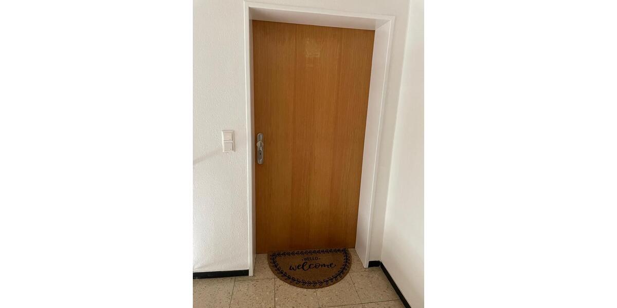 Etagenwohnung Ulm - 1 Zimmer, 30 m&sup2;, 950&euro; | Angebot:24750403