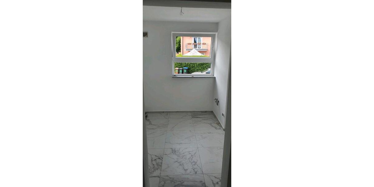 Etagenwohnung Waiblingen - 3 Zimmer, 65 m&sup2;, 1.200&euro; | Angebot:26610079