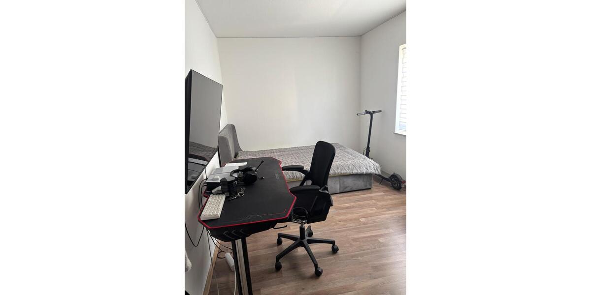 Etagenwohnung Lollar - 5 Zimmer, 114 m&sup2;, 1.270&euro; | Angebot:26246332