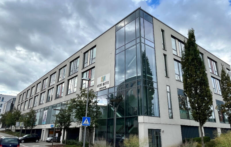Modernes Büro mit ca. 15m² oder 30 m² zu vermieten - All-in-Miete