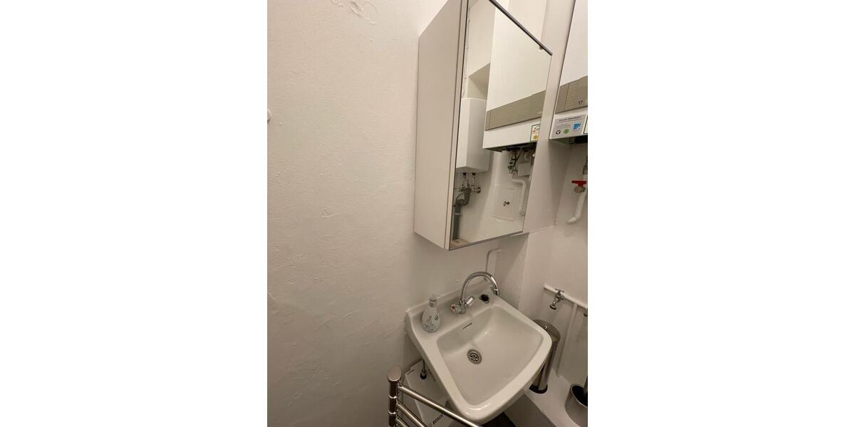 Etagenwohnung Koblenz Bisholder - 1 Zimmer, 25 m&sup2;, 300&euro; | Angebot:25265190