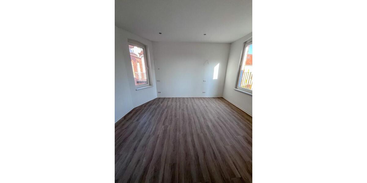 Etagenwohnung Erfurt Johannesvorstadt - 2 Zimmer, 103 m&sup2;, 1.050&euro; | Angebot:25150114