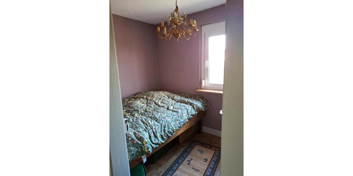 Etagenwohnung Pliezhausen - 4 Zimmer, 100 m&sup2;, 900&euro; | Angebot:26023532