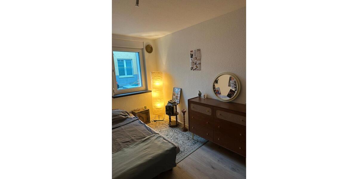 Wohnen auf Zeit Kassel Philippinenhof-Warteberg - 5 Zimmer, 95 m&sup2;, 443&euro; | Angebot:26578260